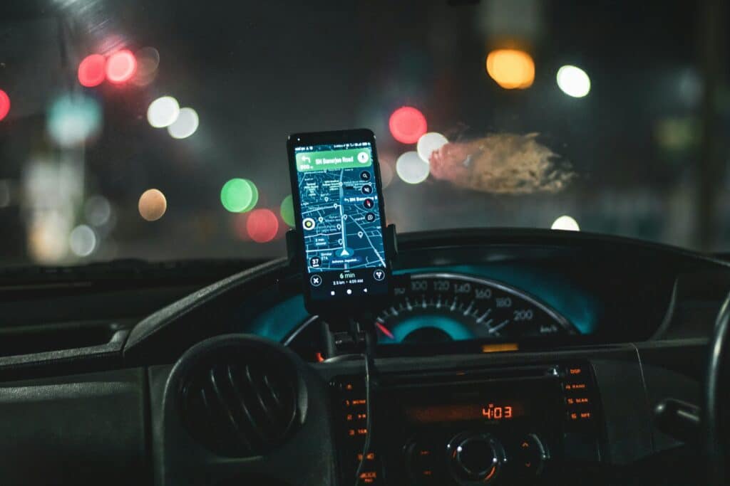 Waze: Cómo Funciona, Ventajas y Cómo Usar la Aplicación